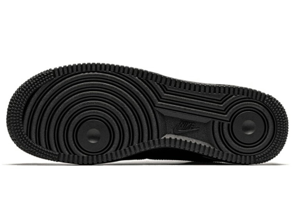 x Supreme - Black