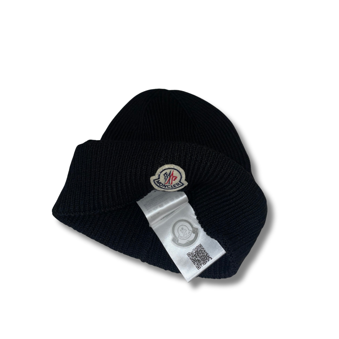 Mnclr Beanie- Άμεσα Διαθέσιμο