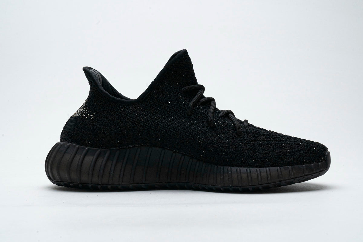 350 V2 “Core Black/White”