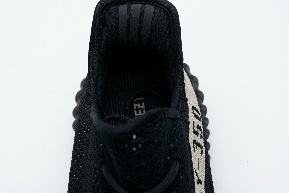 350 V2 “Core Black/White”