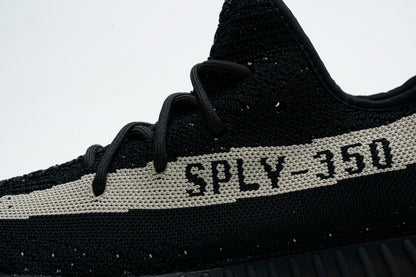 350 V2 “Core Black/White”