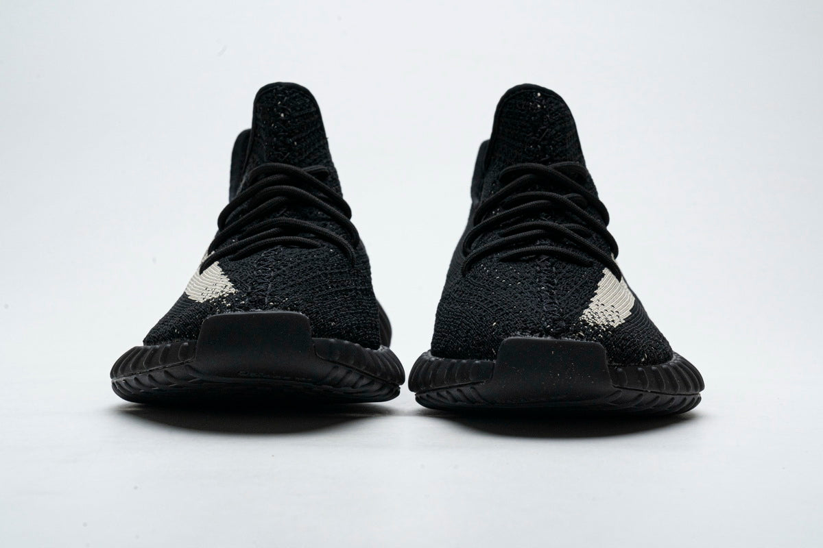 350 V2 “Core Black/White”