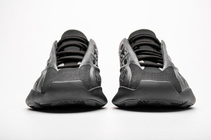 700 V3 “Alvah” UV Sensitive