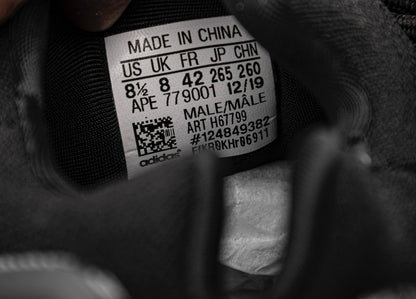 700 V3 “Alvah” UV Sensitive