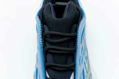 700 V3 “Azareth” UV Sensitive