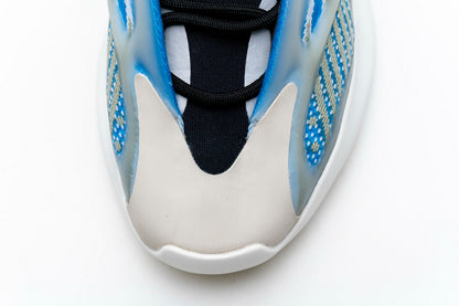 700 V3 “Azareth” UV Sensitive