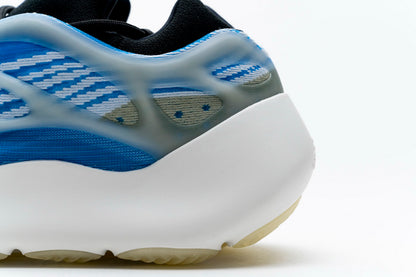 700 V3 “Azareth” UV Sensitive