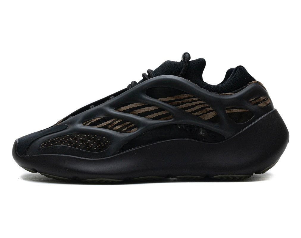 700 V3 “Eremiel” UV Sensitive