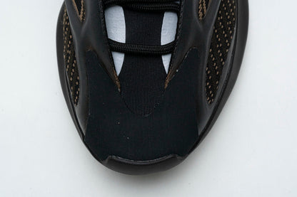 700 V3 “Eremiel” UV Sensitive