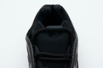 700 V3 “Eremiel” UV Sensitive