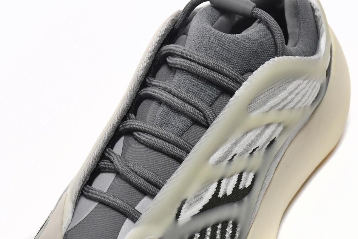 700 V3 “Fade Salt” UV Sensitive