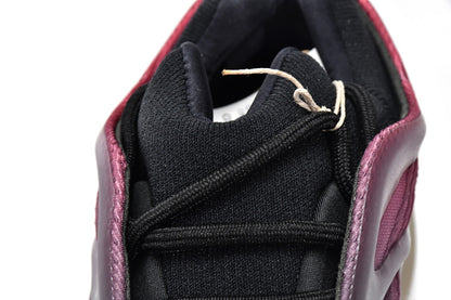 700 V3 “Fade Carbon” UV Sensitive