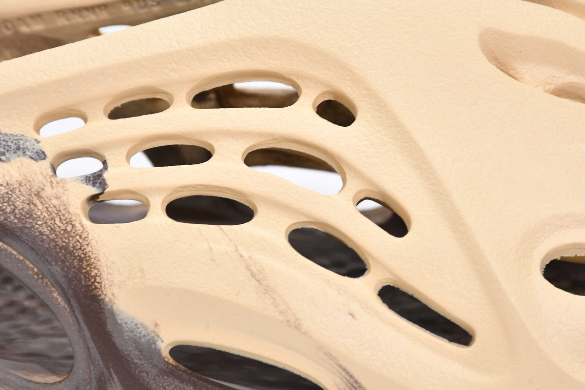 FM Runner “MX Cream Clay”