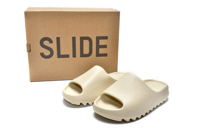 Slides “Bone White” FW6345