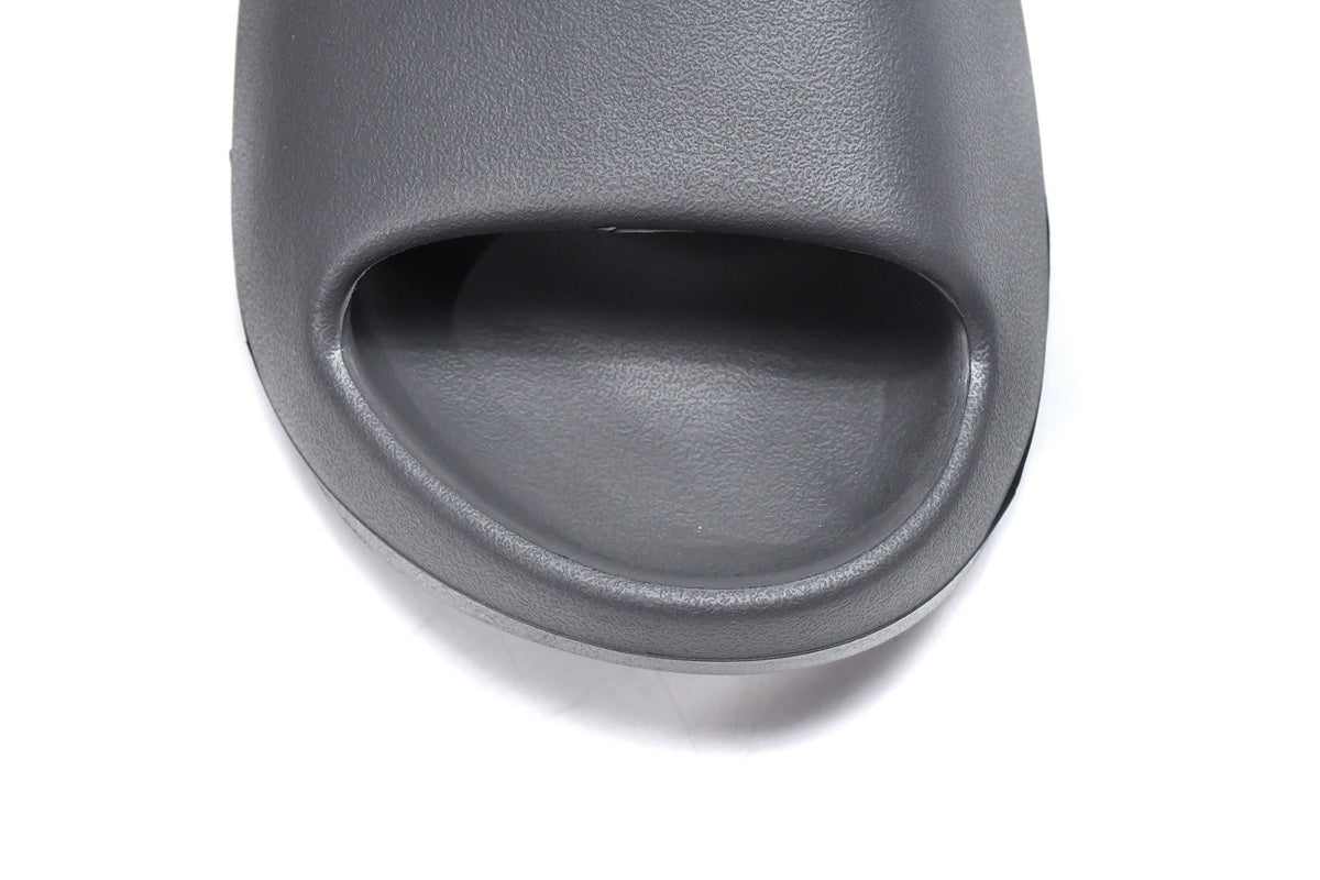 Slides “Onyx” HQ6448