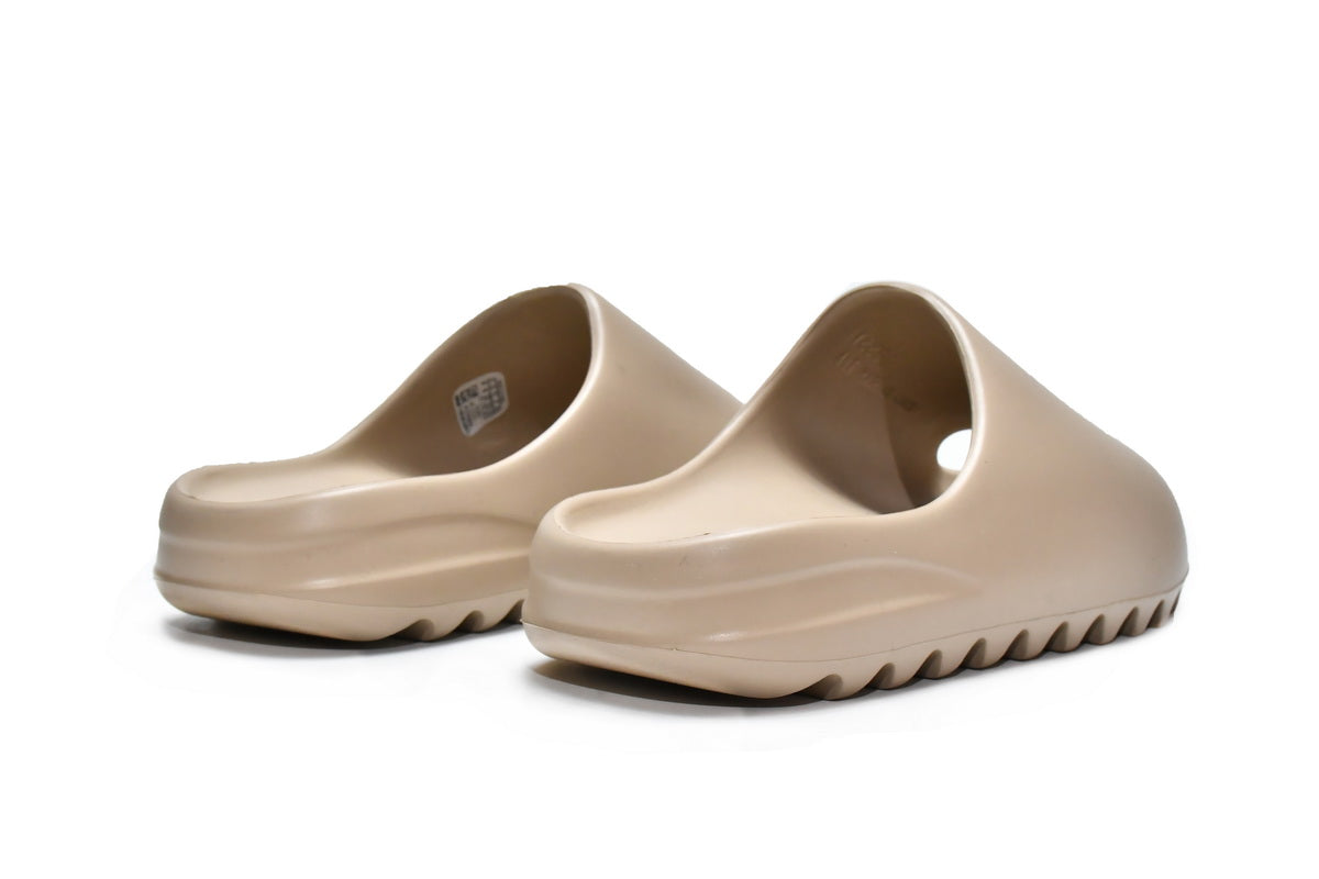 Slides “Pure” (Warm Sand) GZ5554