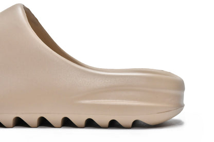 Slides “Pure” (Warm Sand) GZ5554