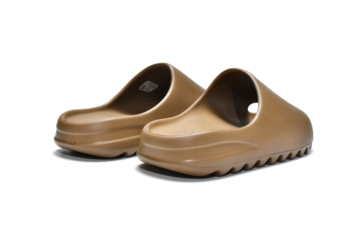 Slides “Core” (Light Brown) G55492