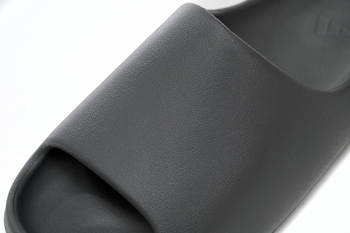 Slides “Granite” ID4132