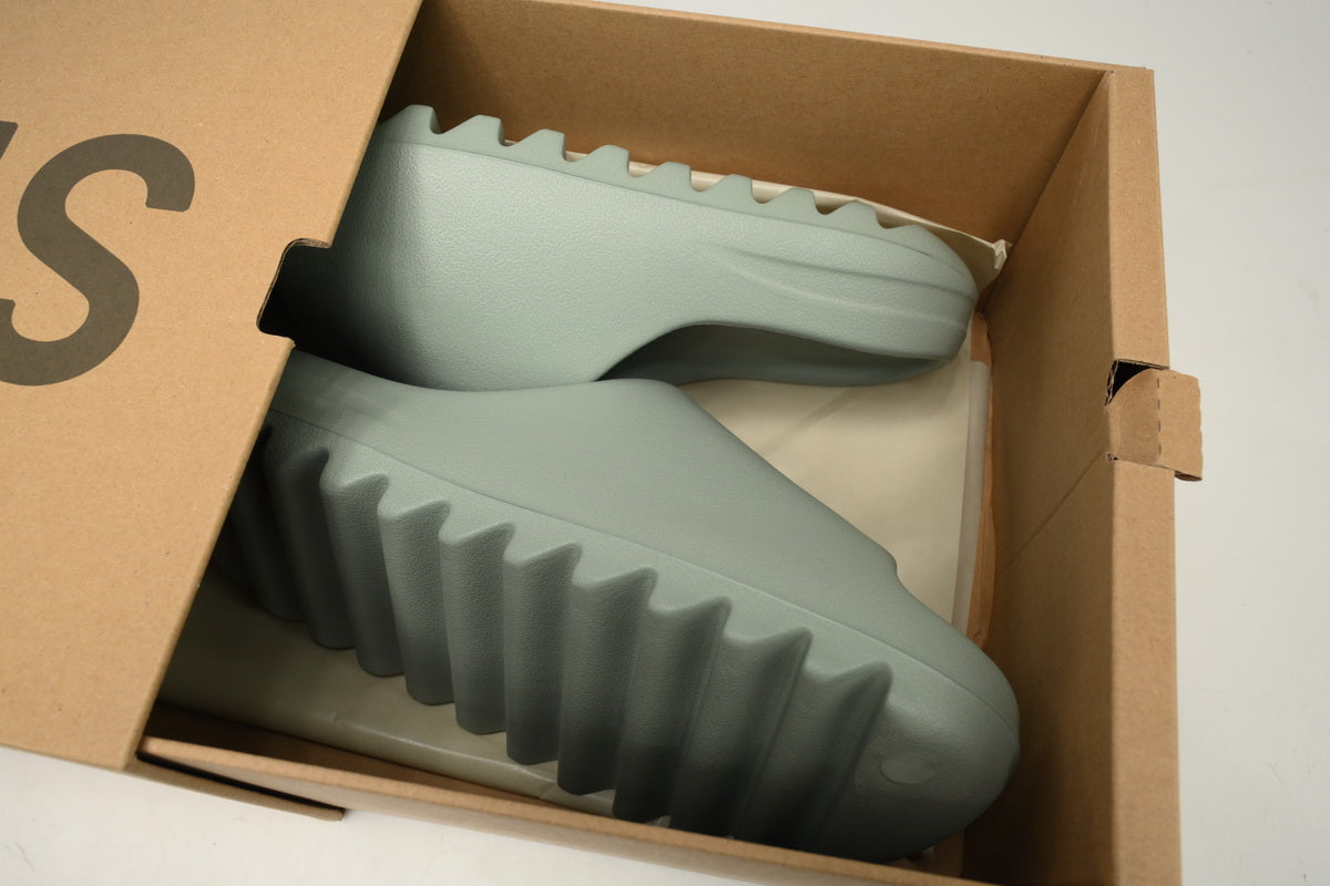 Slides “Salt” ID5480