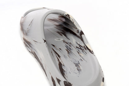 Slides “Enflame Oil” GZ5553