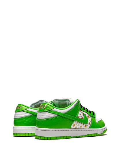 x Supreme "Stars - Mean Green"