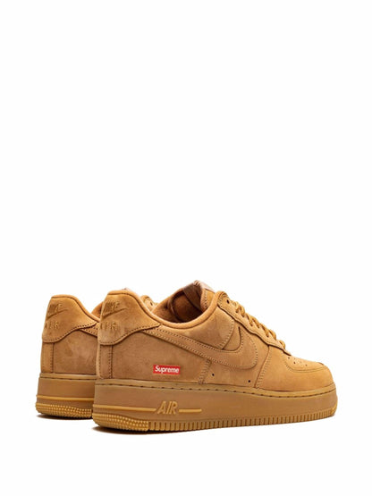 x Supreme - Wheat