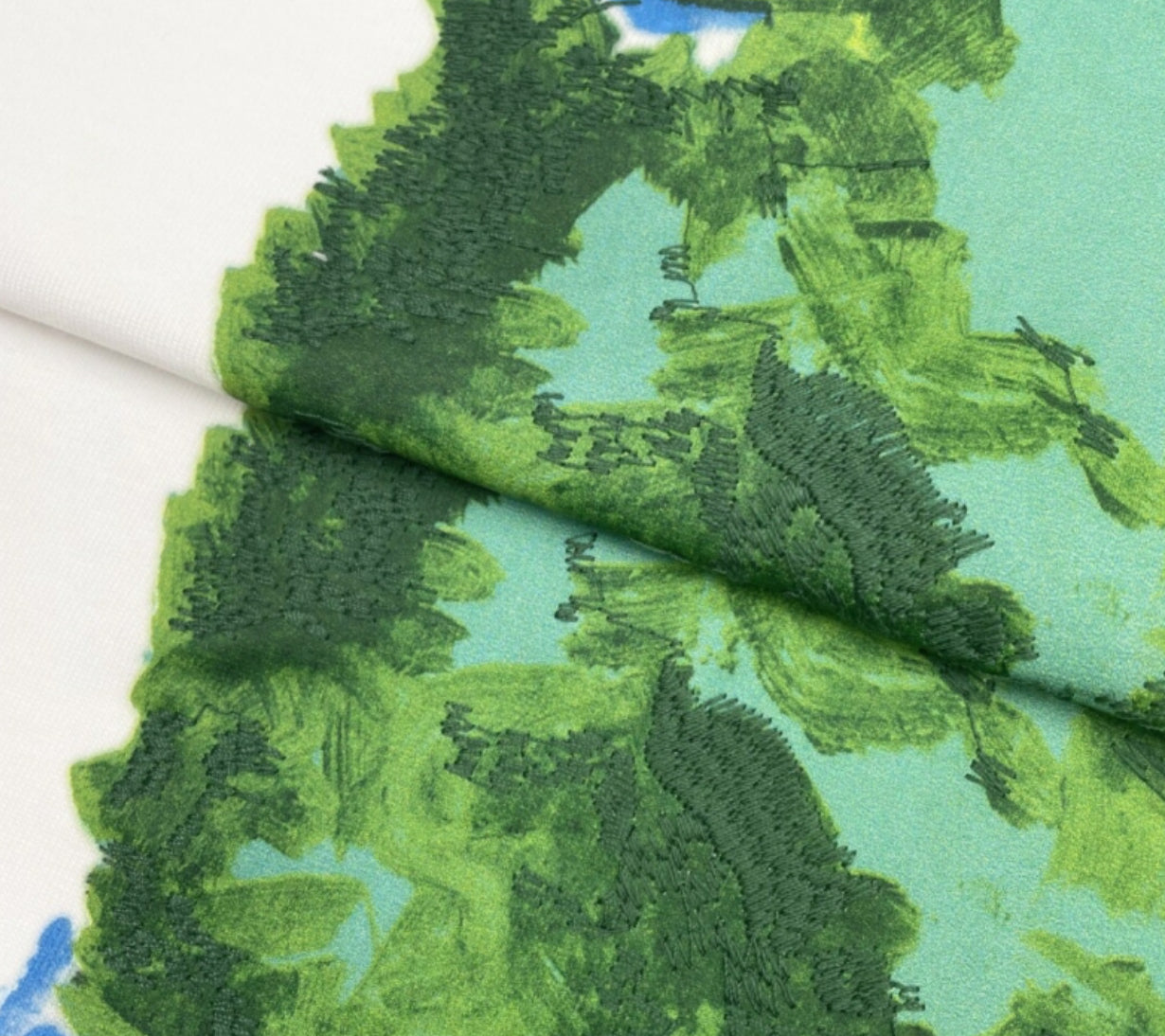 Green Tree 21FW - White