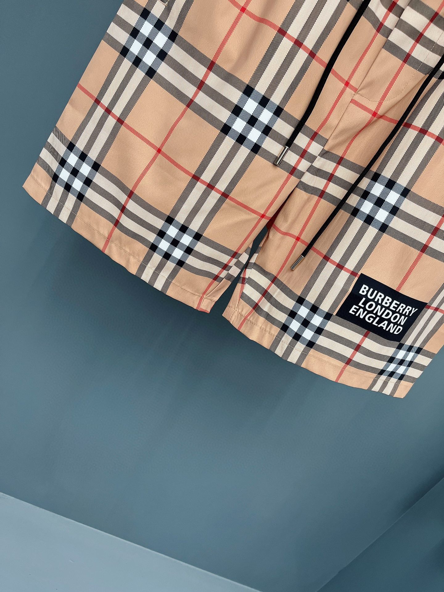 Classic Pattern Box Logo