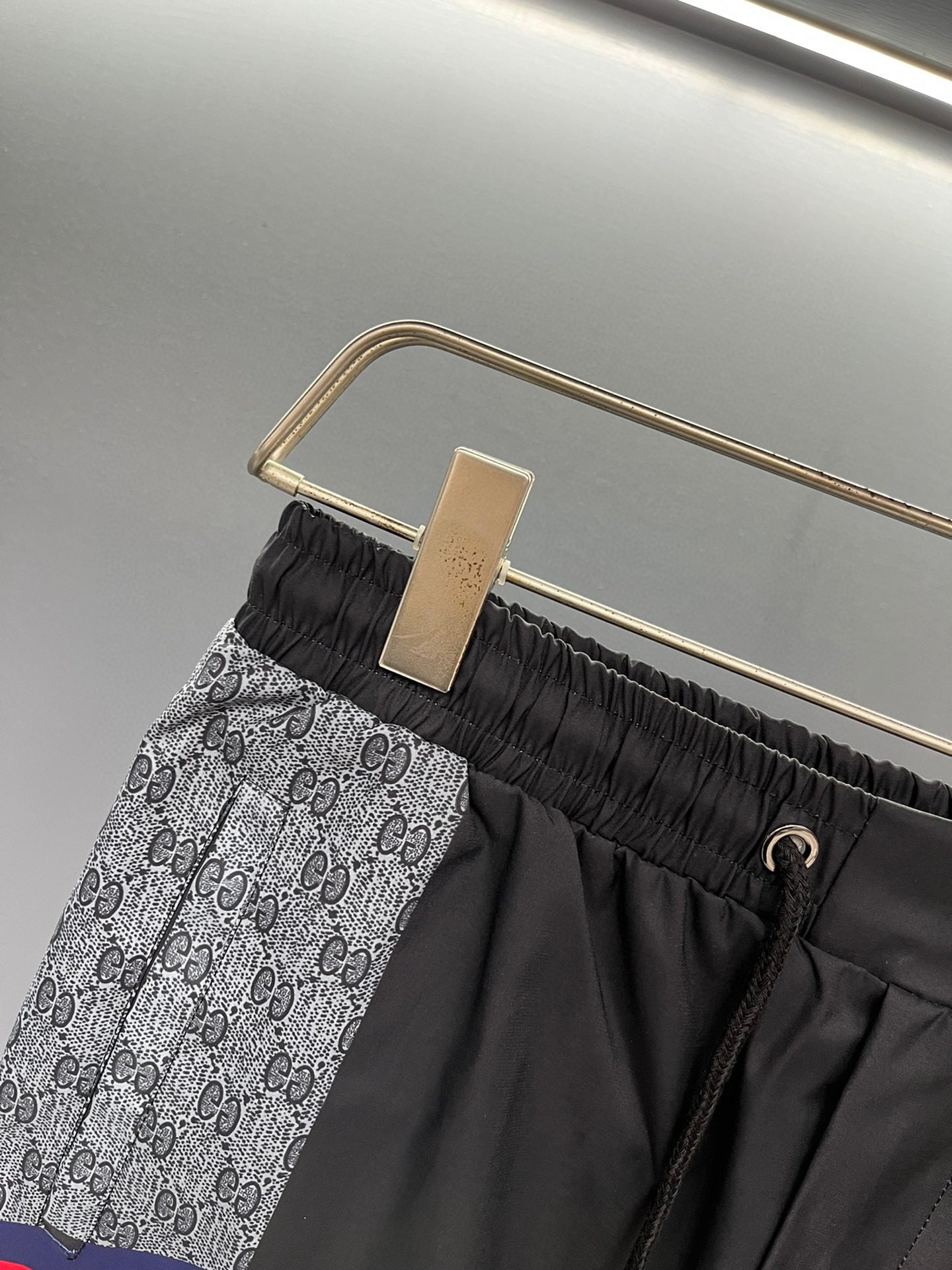 x TNF Black/Grey/Red