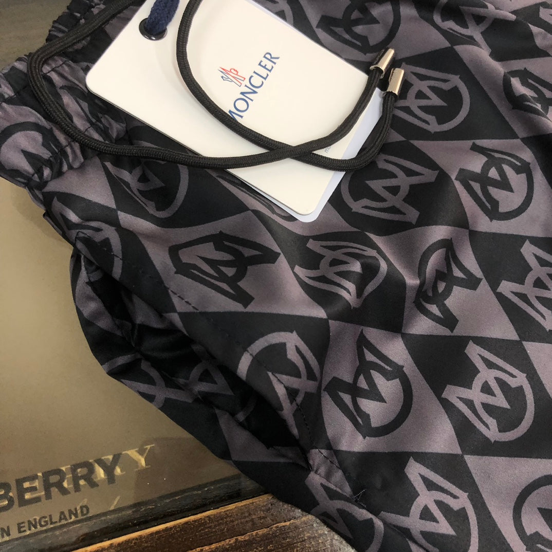 M Diamond-Pattern / 2 Colors