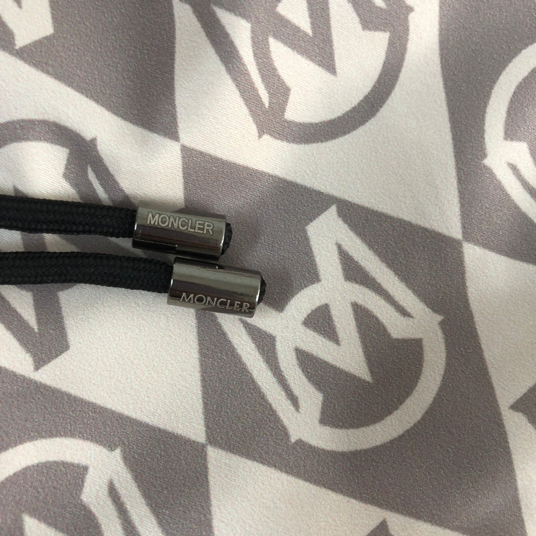 M Diamond-Pattern / 2 Colors