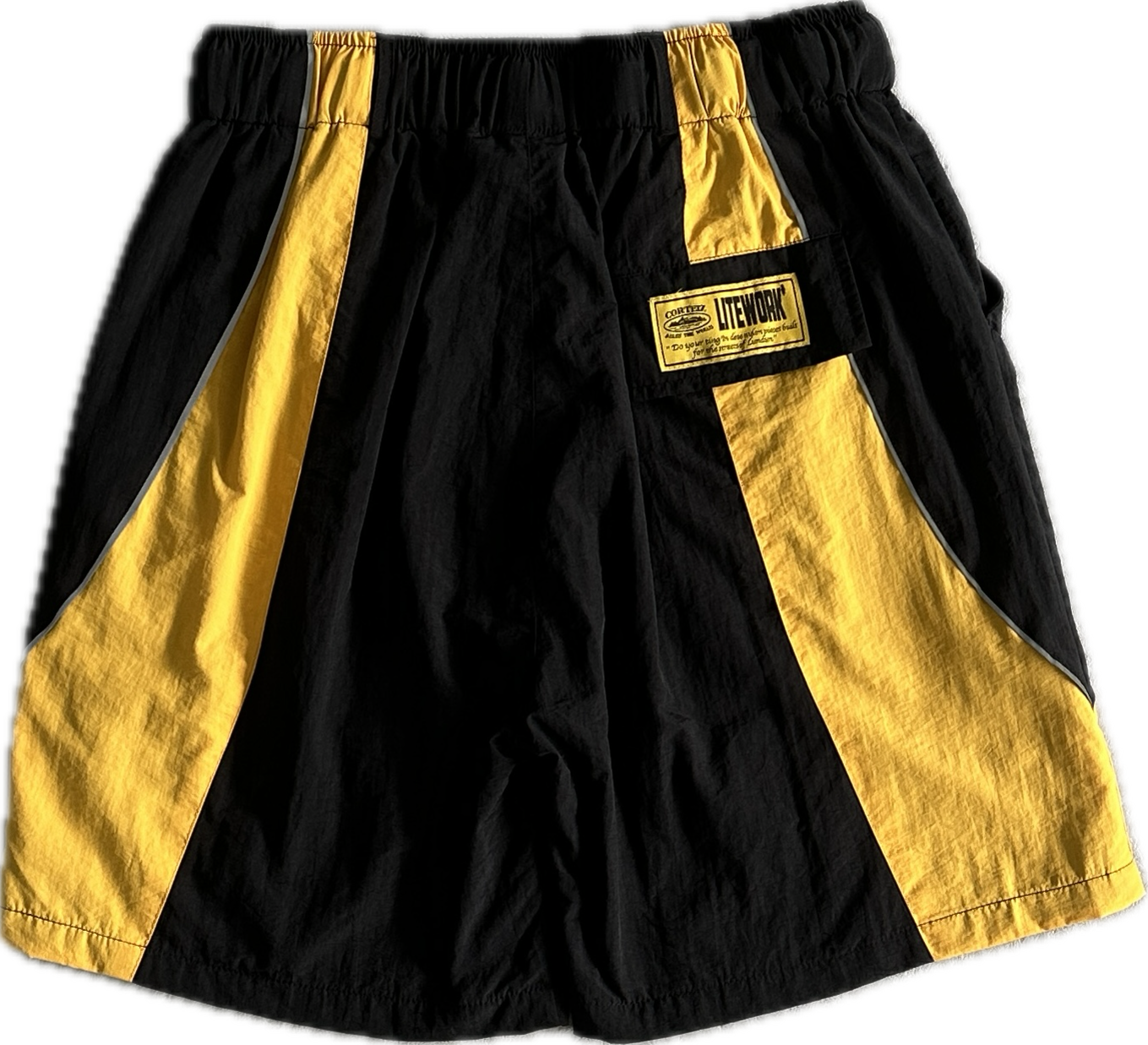 Alcatraz Sun & Rain Black/Yellow Shorts