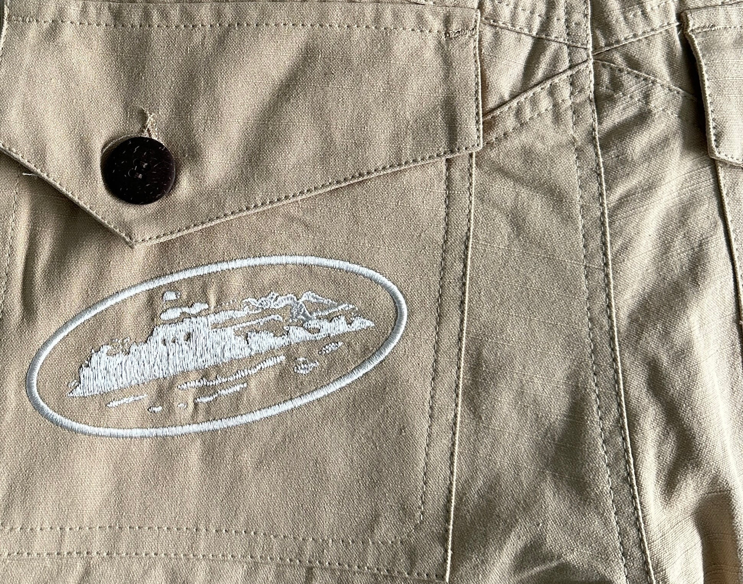 Slant Pocket Khaki Shorts