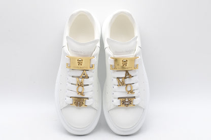 All White with Gold Plates
