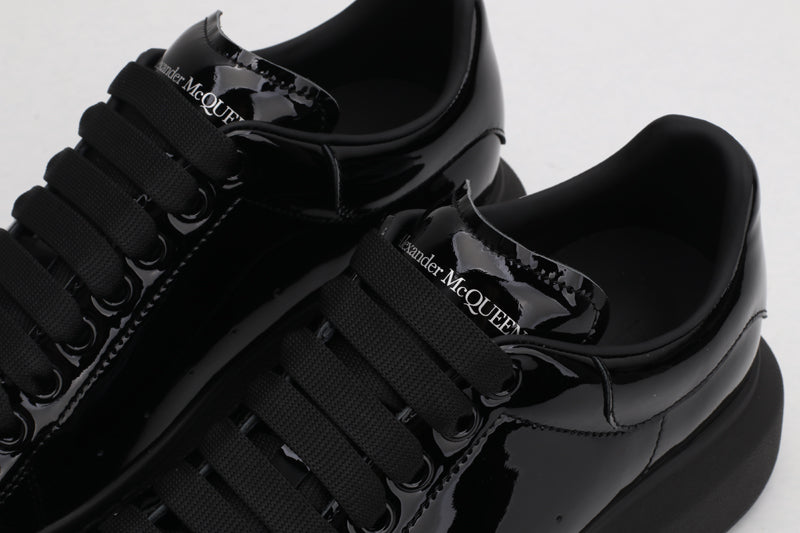 All Black Shiny with Matte Sole