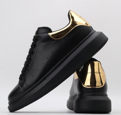 All Black / Gold Tail