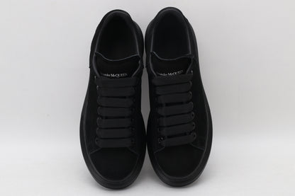 All Black - Suede