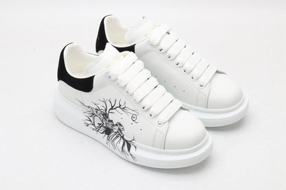 White / Black - Butterflies