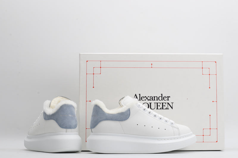 White / Blue - Fur Insole