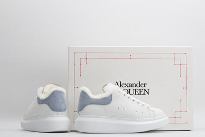 White / Blue - Fur Insole