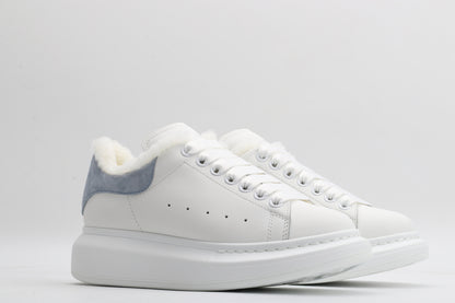White / Blue - Fur Insole