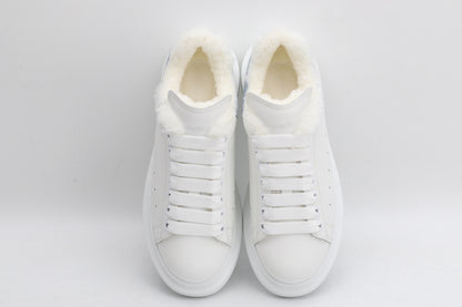 White / Blue - Fur Insole