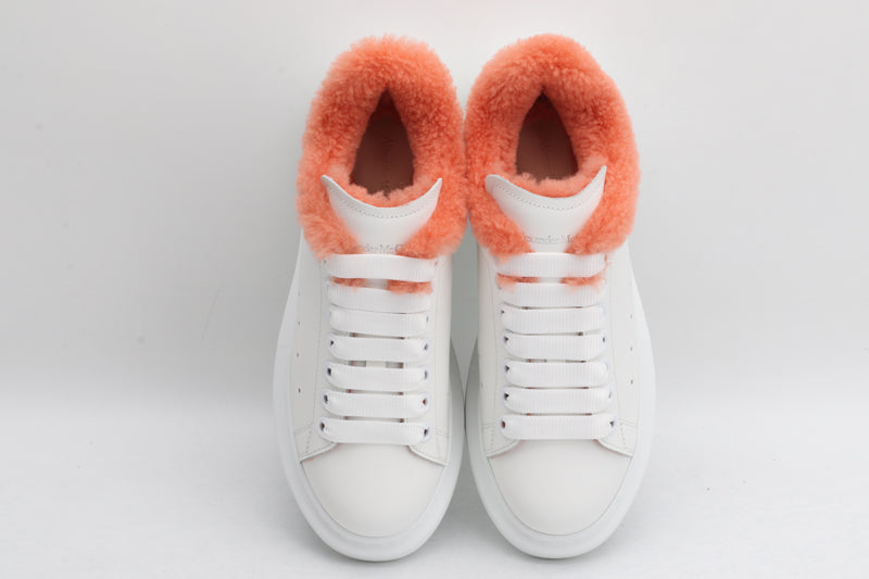 White / Pink - Orange Fur Insole