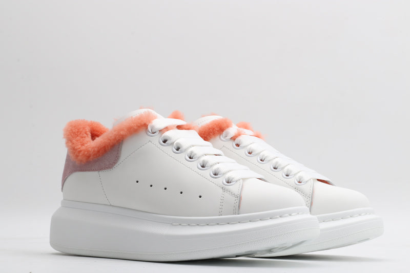 White / Pink - Orange Fur Insole