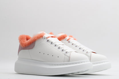 White / Pink - Orange Fur Insole