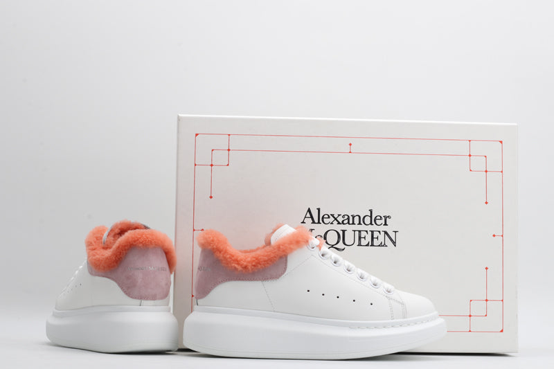White / Pink - Orange Fur Insole