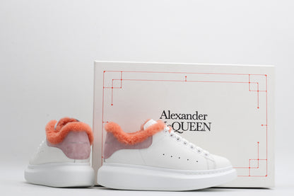 White / Pink - Orange Fur Insole